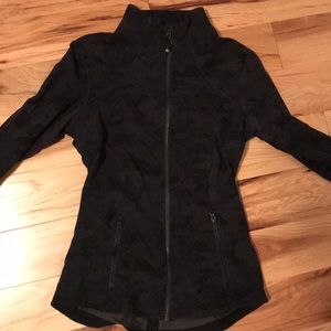 Lululemon black camo zip up